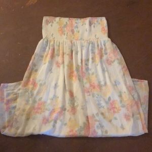 Flowy flower Old Navy strapless dress